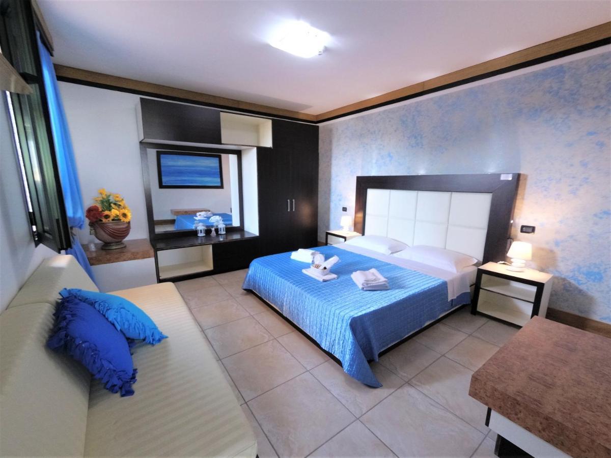 Hotel Alba Chiara Sant'Andrea Salento Eksteriør bilde