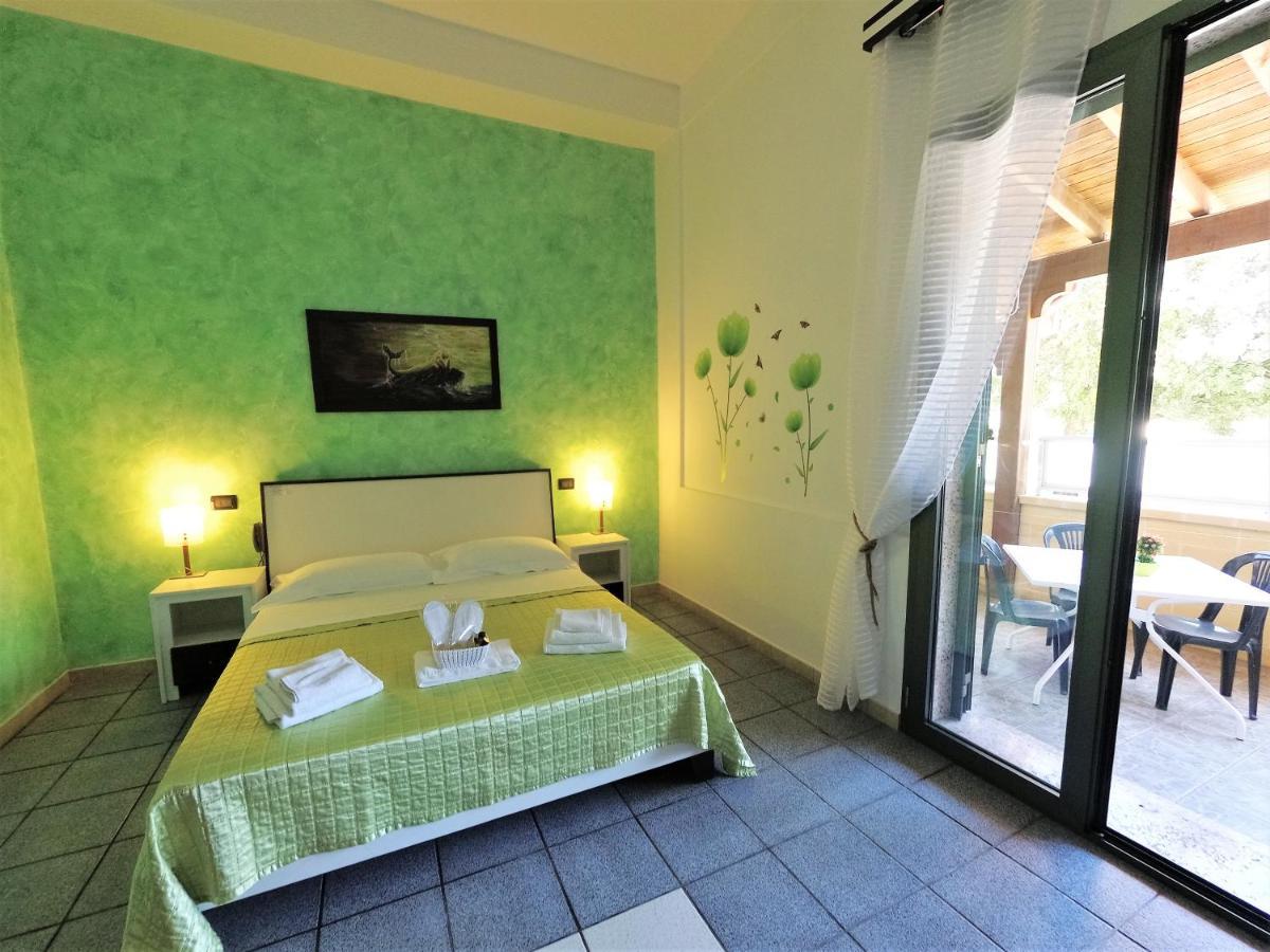 Hotel Alba Chiara Sant'Andrea Salento Eksteriør bilde